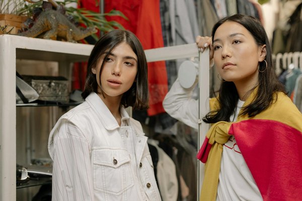 Top seiko arabic dial watches: unveil authentic style